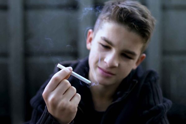 Percentage of children smoking continues in downward trend