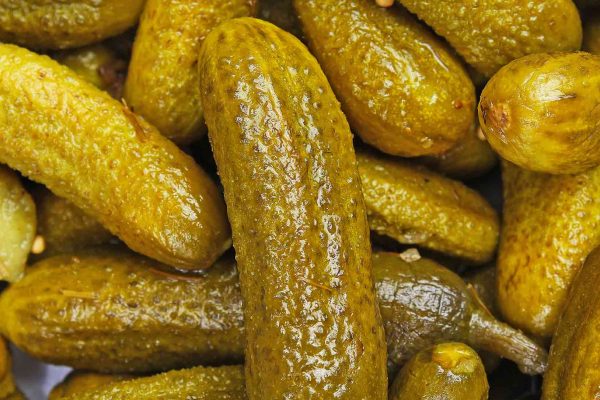Pickles can help to reduce the level of cavity-producing bacteria and lead to better oral health, it has been suggested