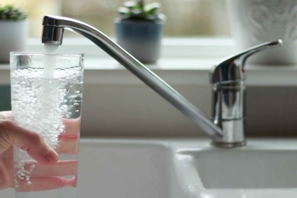 water fluoridation in tap water