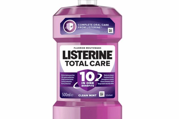 Johnson & Johnson Ltd., the makers of Listerine, are committed to supporting dental professionals in their efforts to help patients achieve and maintain gum health