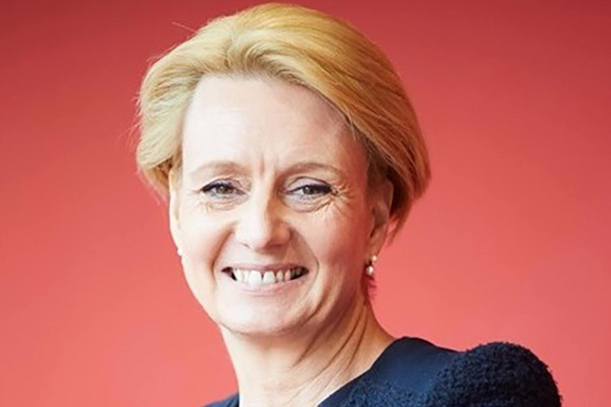 Chief dental officer Sara Hurley to stand down Dentistry