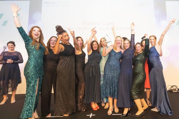 Last Friday we celebrated the very best in all fields in dentistry at the 2022 Private Dentistry Awards. Take a look at the winners…