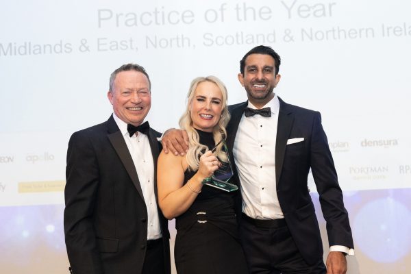 Last Friday we celebrated the very best in all fields in dentistry at the 2022 Private Dentistry Awards. Take a look at the winners…