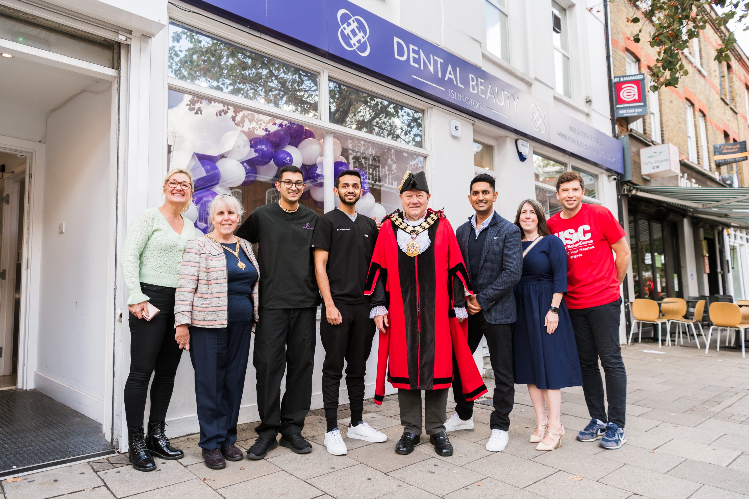 Adding a touch of magic: Rowan Thomas reports back from the Magical Dental Check-Up Day at Islington’s Dental Beauty.