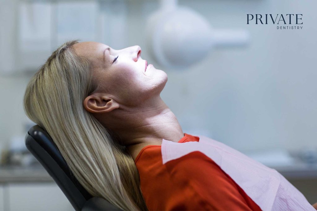 How can clinical hypnotherapy be used in dentistry?