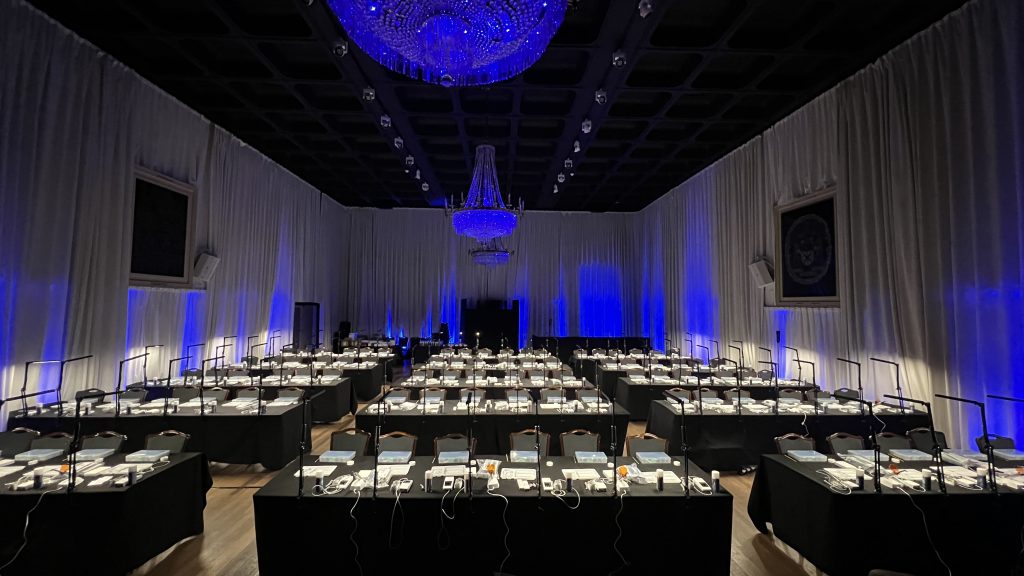 Dr Newton Fahl lights up London at record-breaking congress