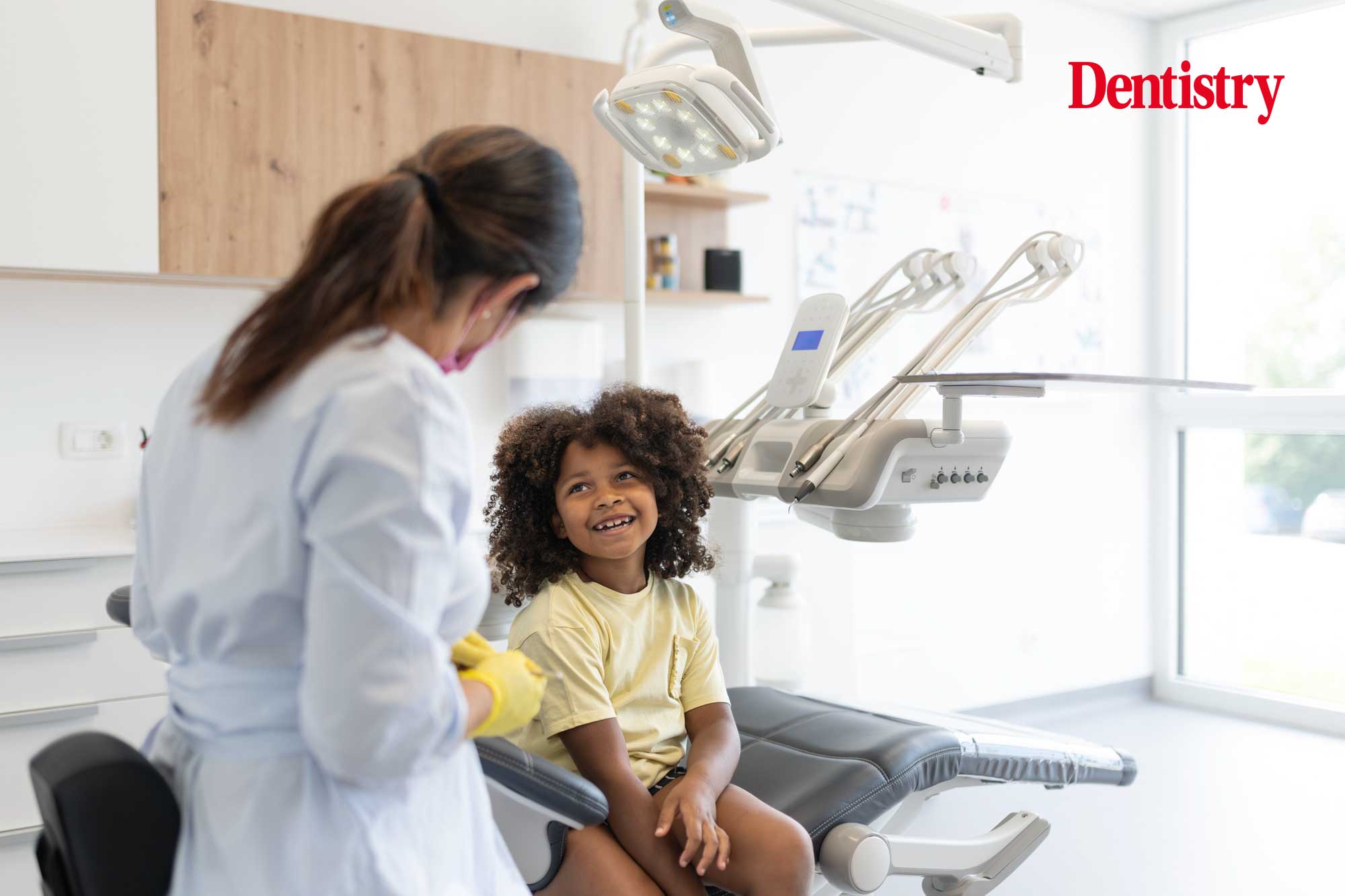New drill-free tooth decay treatment puts patients at ease