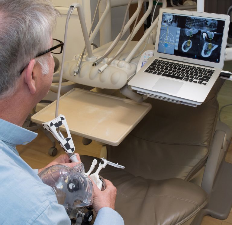 Dynamic navigation for dental implant treatment Dentistry.co.uk