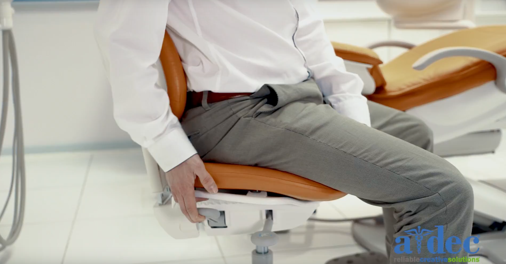 How to set up your dental stool whilst maintaining a good posture