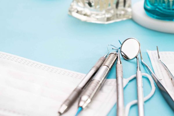Should dentists be considered an entrepreneur or an artisan?