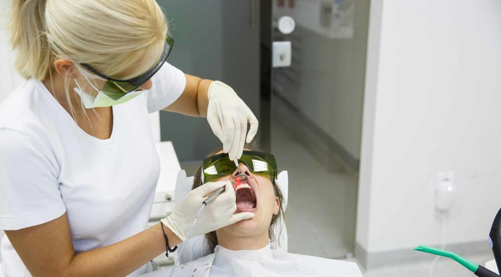 what-dental-nursing-taught-me-about-dental-therapy-dentistry-online