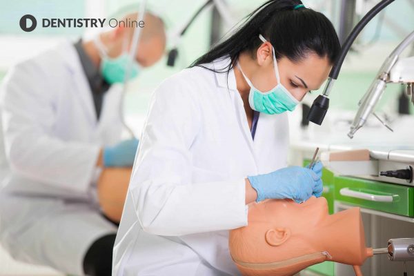 Dental students in Scotland to receive bursaries in face of delayed graduation