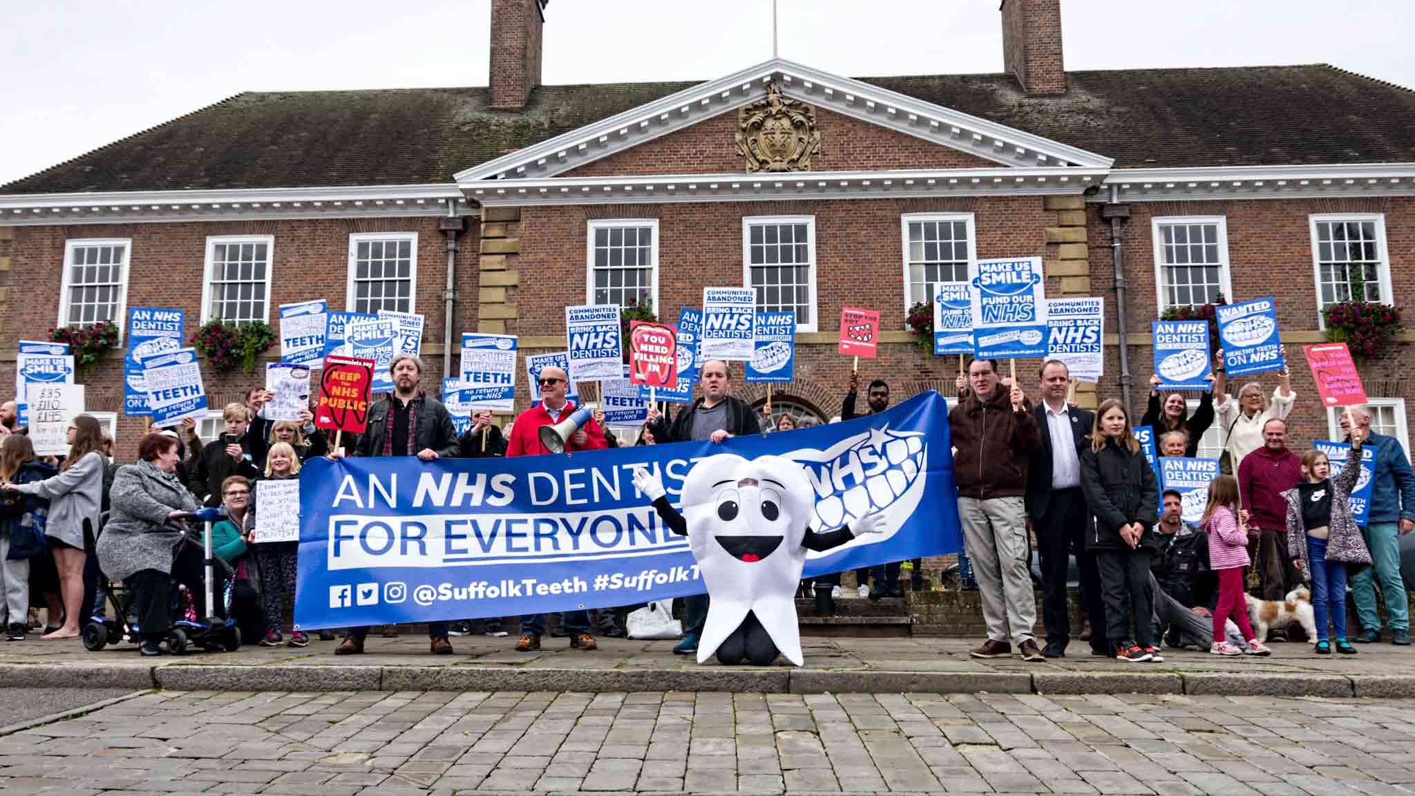 dental campaigners march streets for better NHS dental care