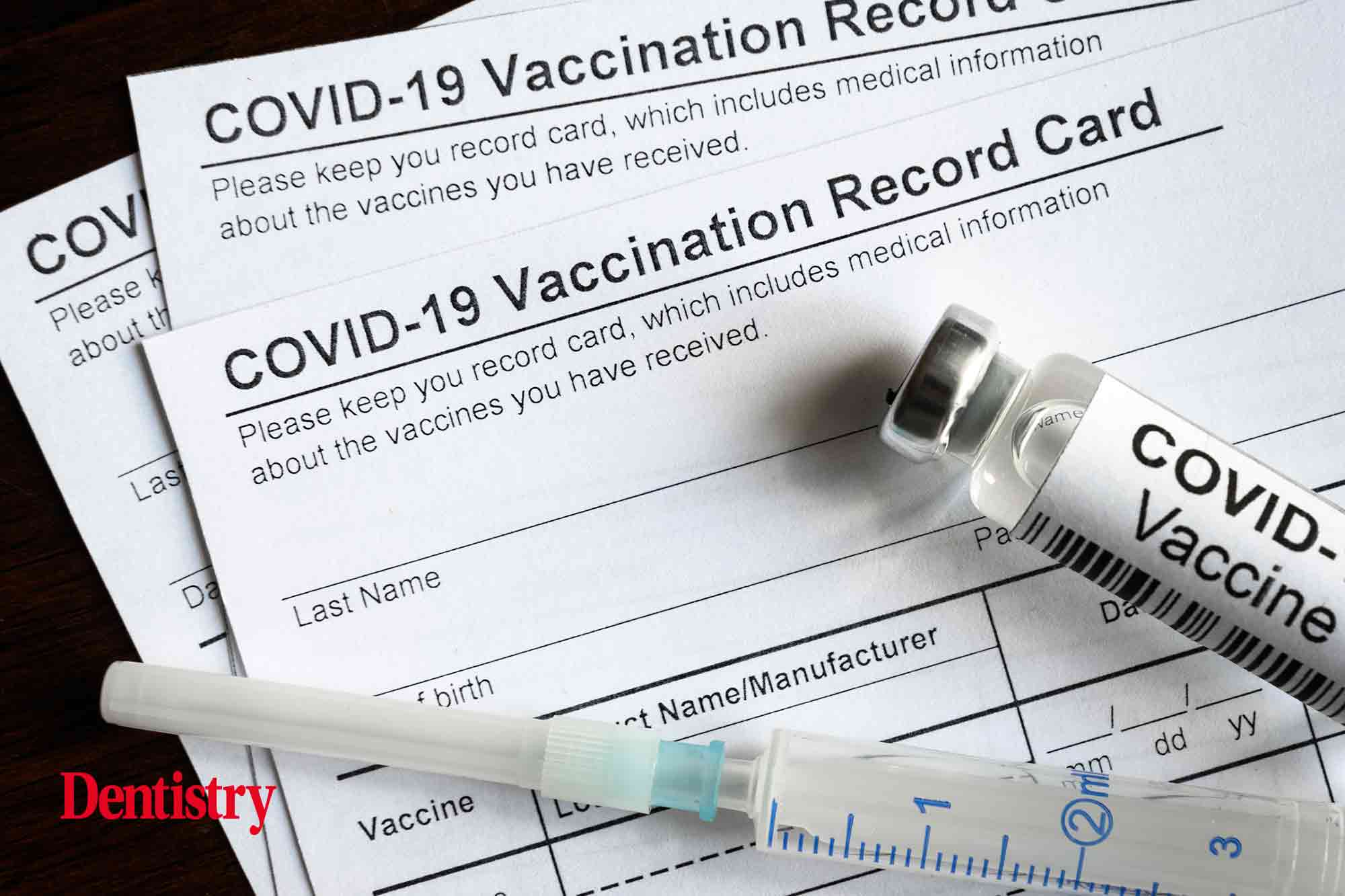 Dentists among NHS staff rallying against Covid-19 vaccine mandate